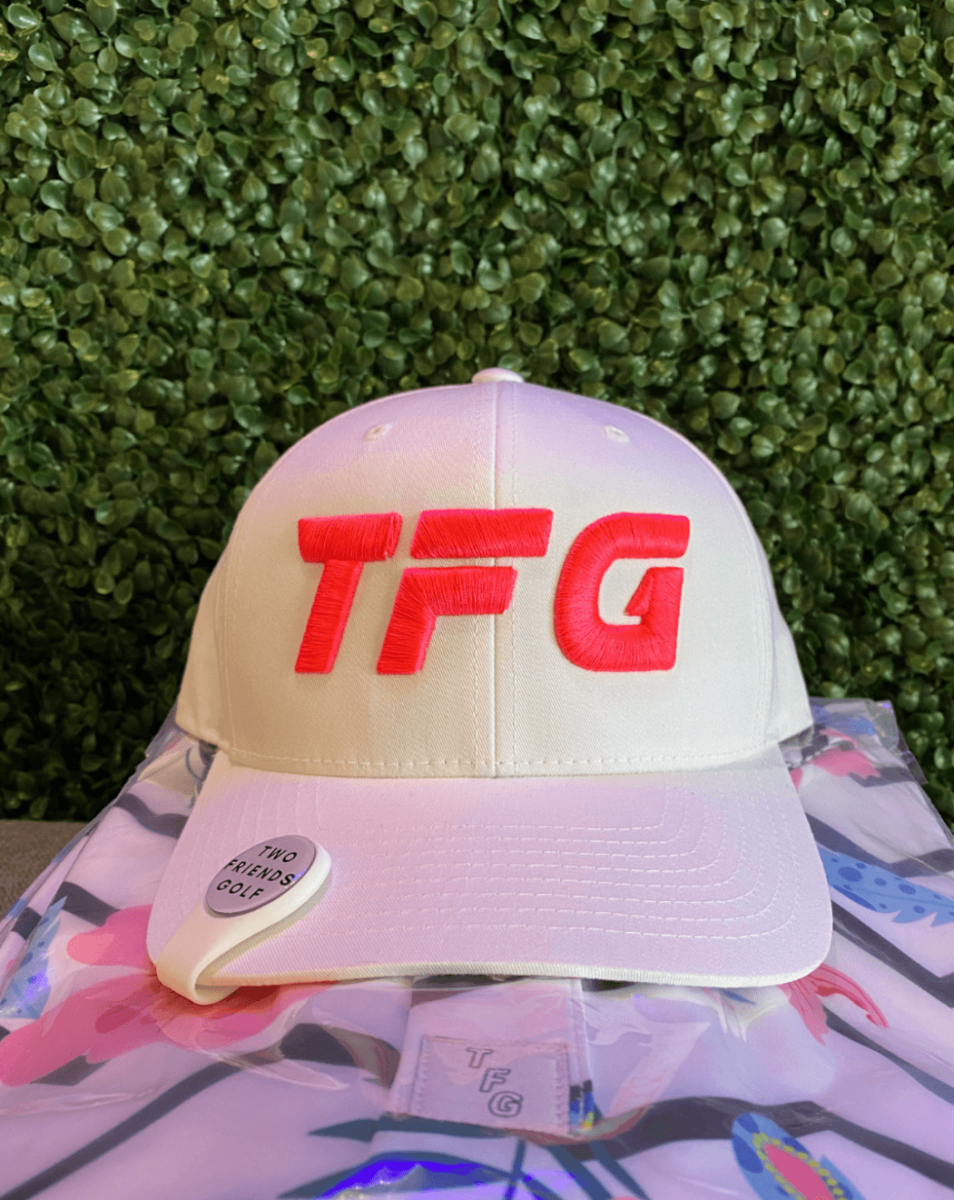 Two Friends Snapback Golfing Hat - Two Friends Golf